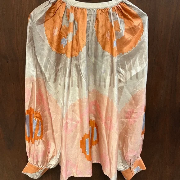 Sezane Lealys Shirt in Pink Sand - Picture 2 of 5